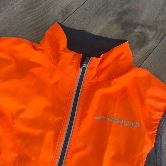 Brooks Orange Athletic Running Vest Men Small - Picture 2 of 6